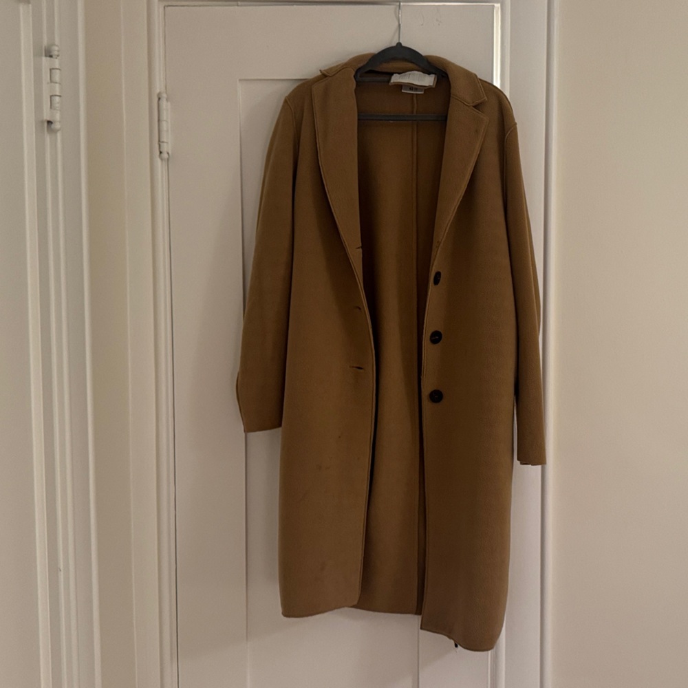 Elegant Women's Tan Pea Coat